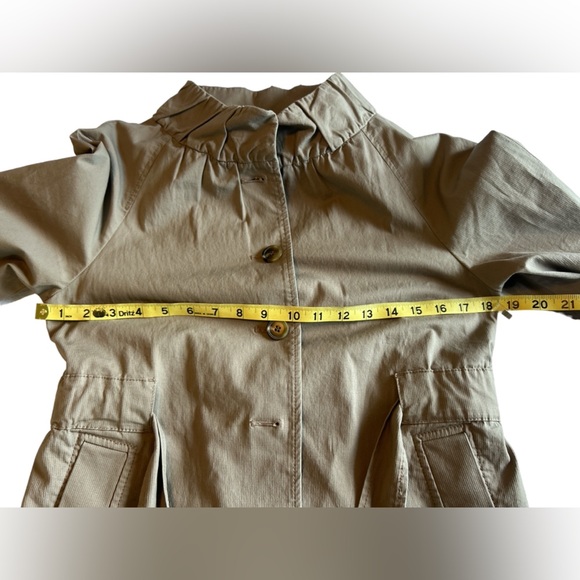 Loft dark tan jacket with front buttons and 3/4 sleeves size 8 - Picture 6 of 6